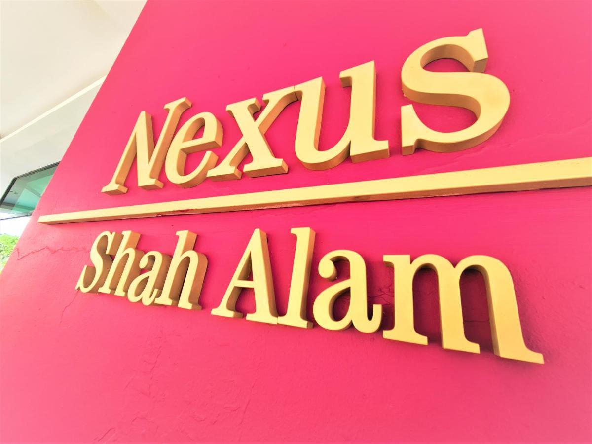 Nexus Business Suite Hotel Shah Alam Esterno foto