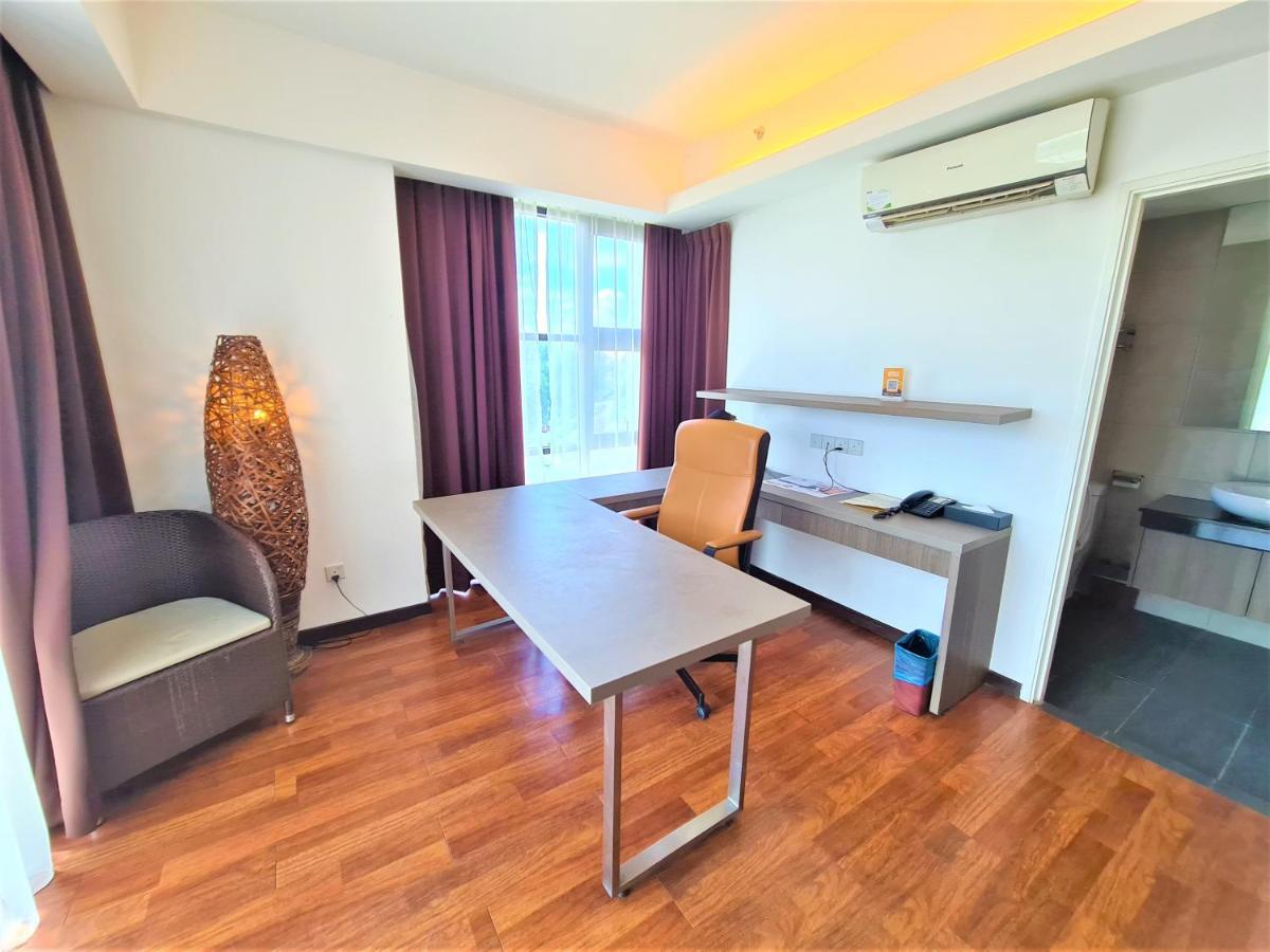 Nexus Business Suite Hotel Shah Alam Esterno foto