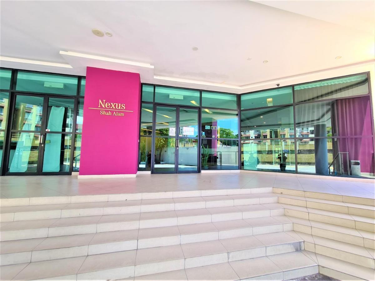 Nexus Business Suite Hotel Shah Alam Esterno foto