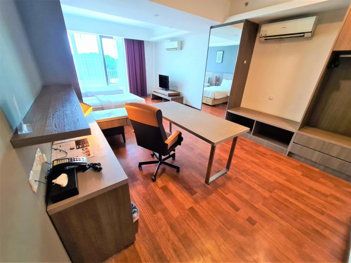 Nexus Business Suite Hotel Shah Alam Esterno foto